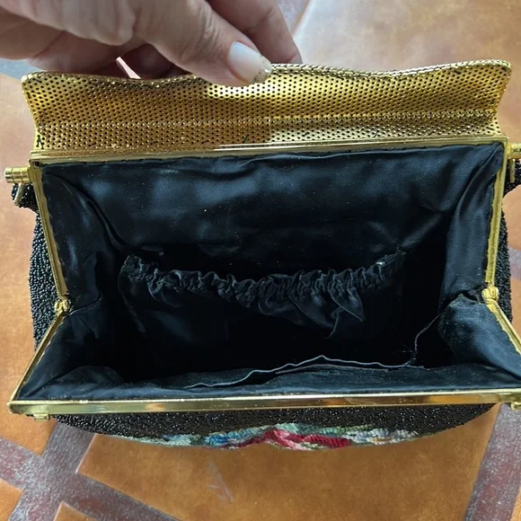 Vintage Beaded Handbag Gold Flap Hinge Stunning - Picture 5 of 9